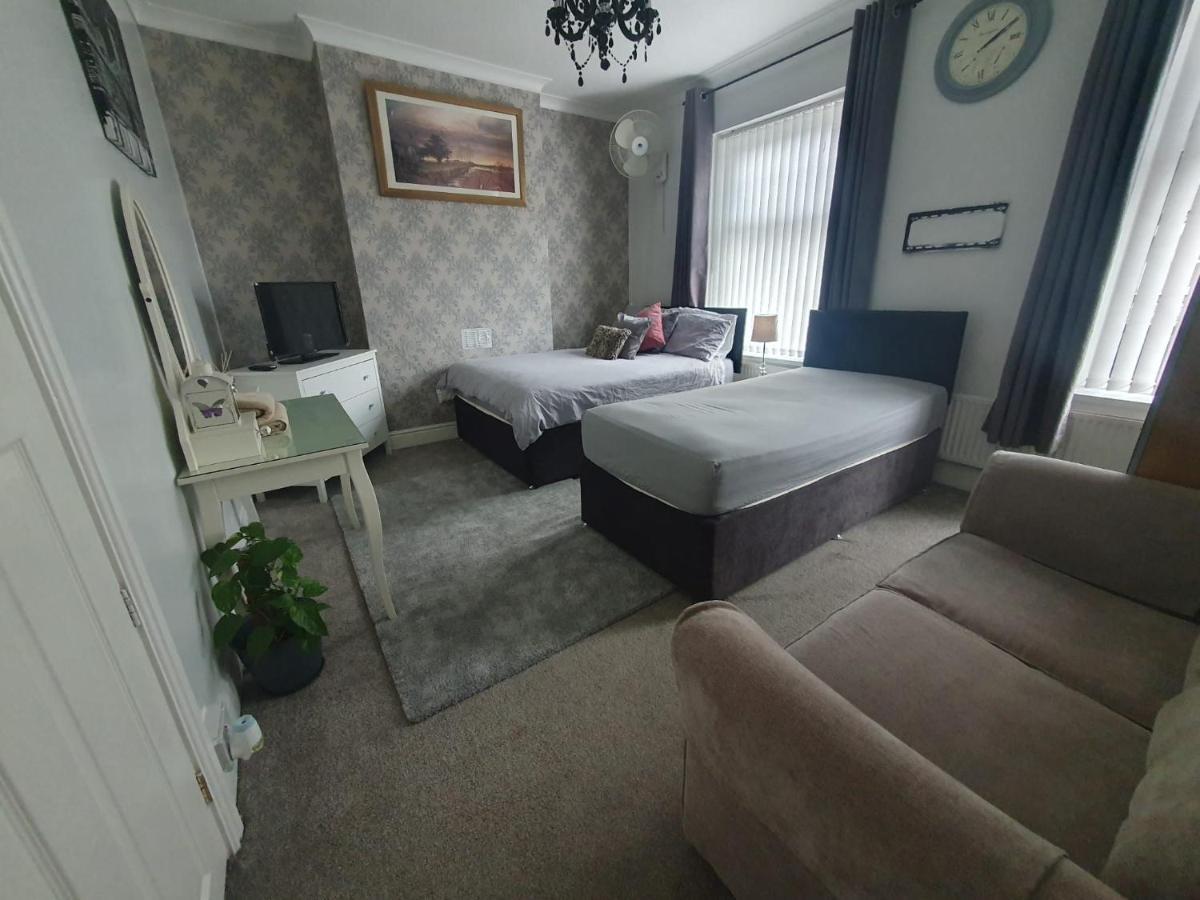 Private Luxury Double Room In Cardiff Eksteriør bilde